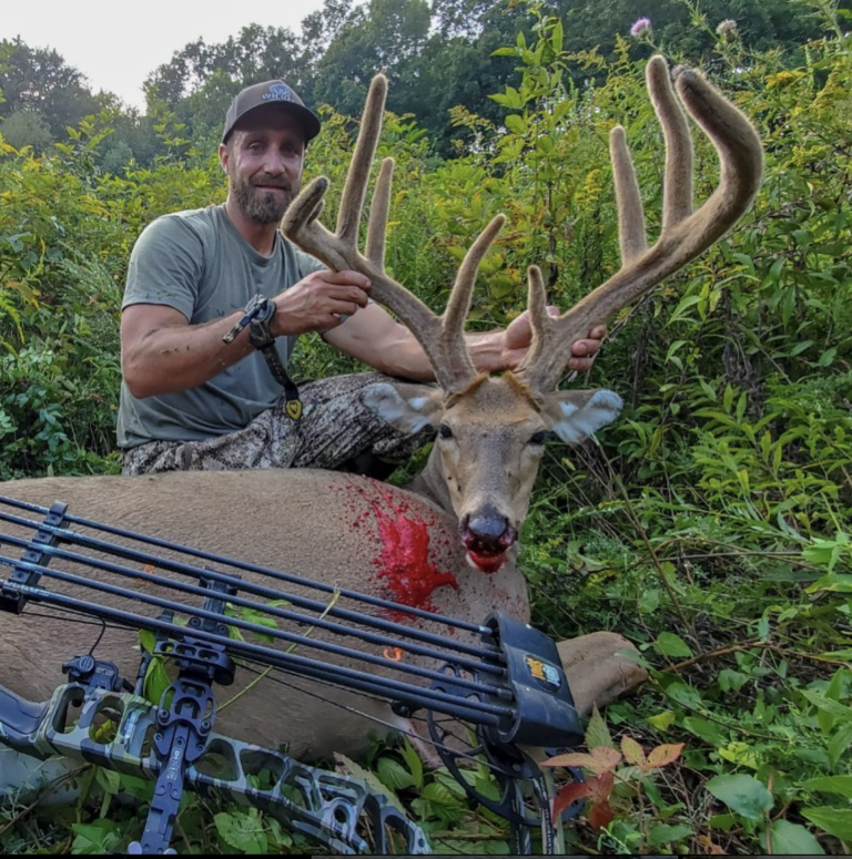 EP. 385: Hunting Hidden Bucks | Hill Country Bucks | Cody Schleich